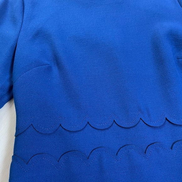 Elegant gorgeous blue dress with detailed scallop at the waist Banana Republic - Picture 4 of 12